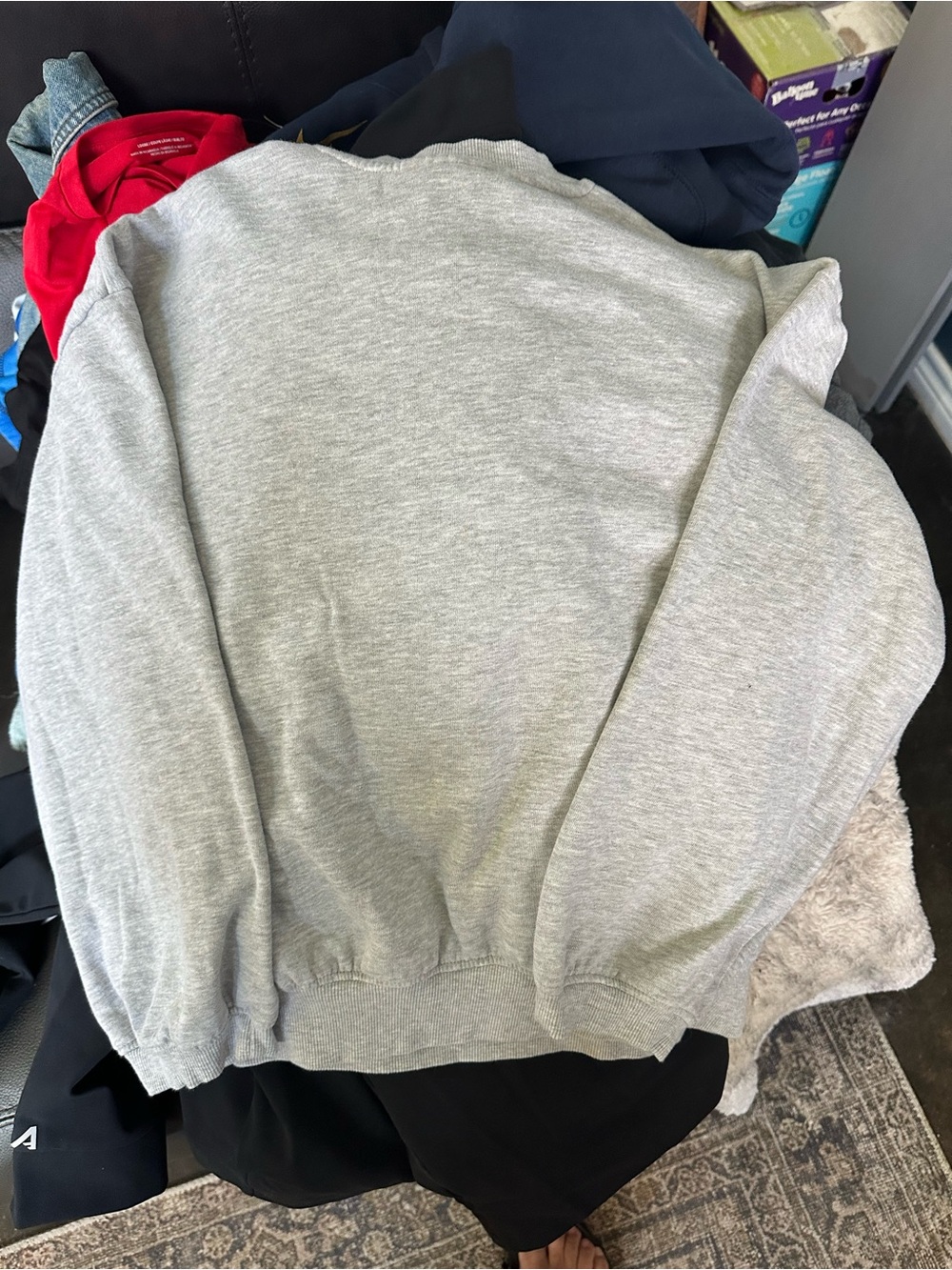 Coca-Cola Junior's Diet Coke Floral Graphic Crewneck Sweatshirt 3D Bow Detail - Picture 3 of 6